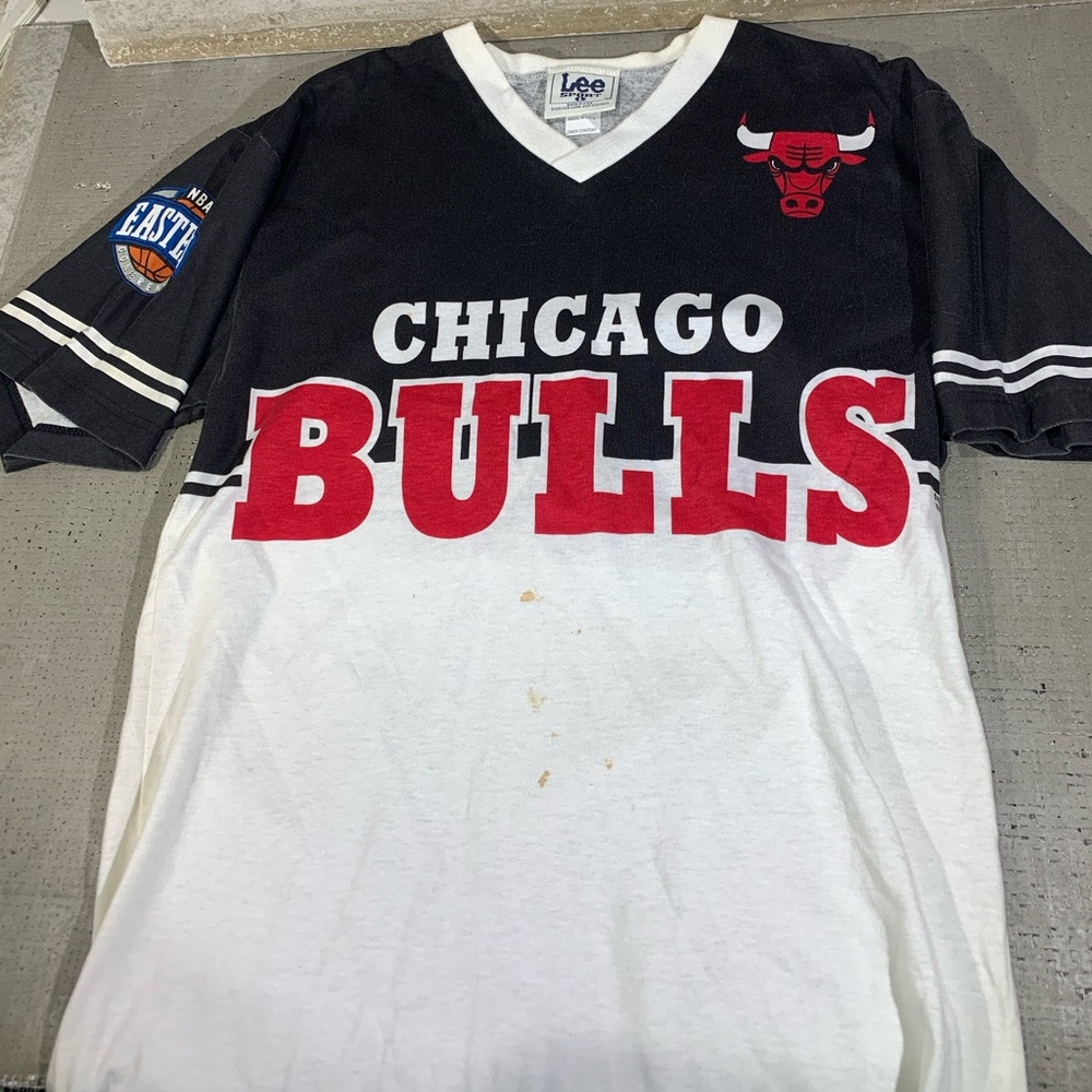 Vintage 90s Chicago bulls nba tee shirt rare